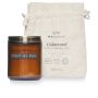 Vela mediana con aroma a madera de cedro