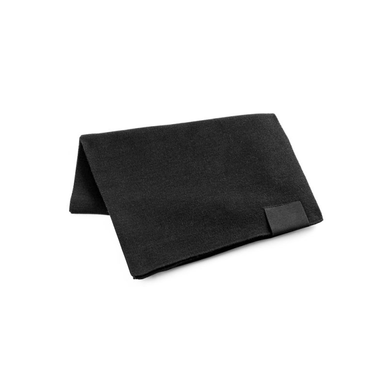 Cachecol SERENITY en poliéster reciclado (100% rPET) con un detalle cosido para personalización