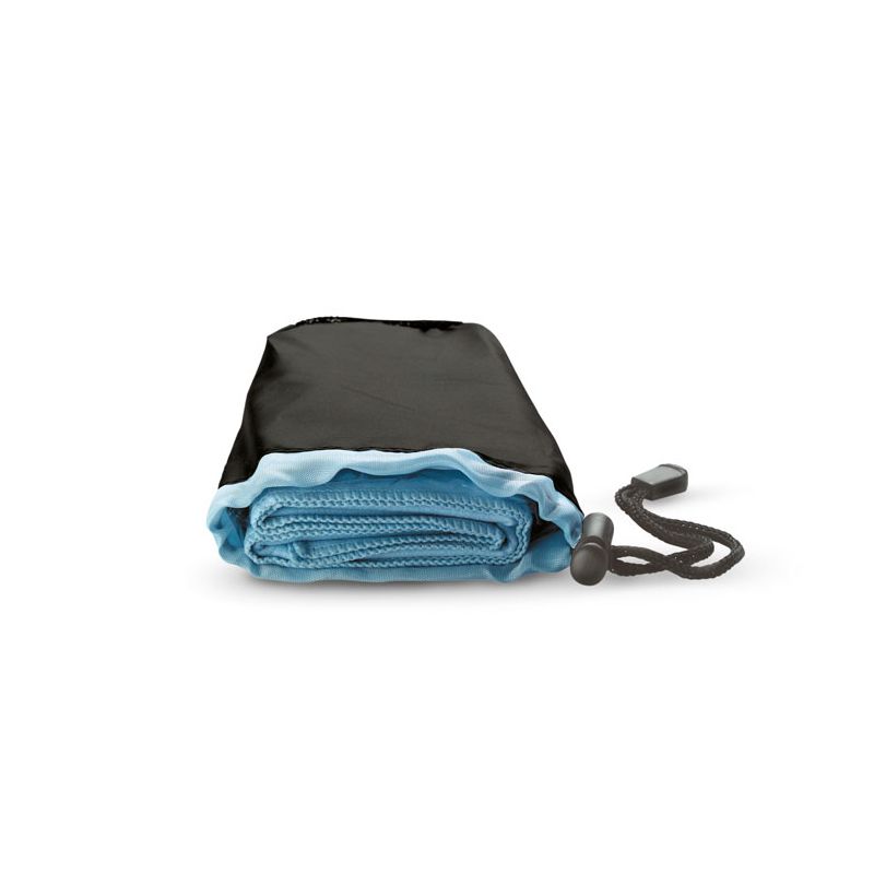 Toalla deportiva en estuche