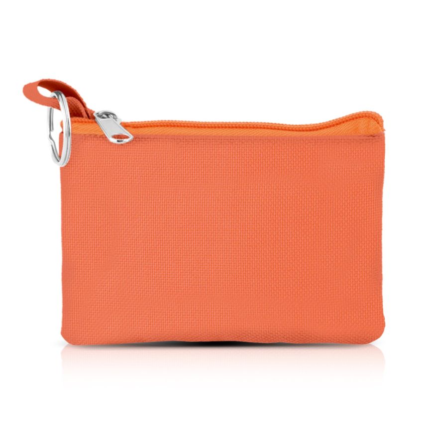 Clynt Monedero en P-600D con llavero