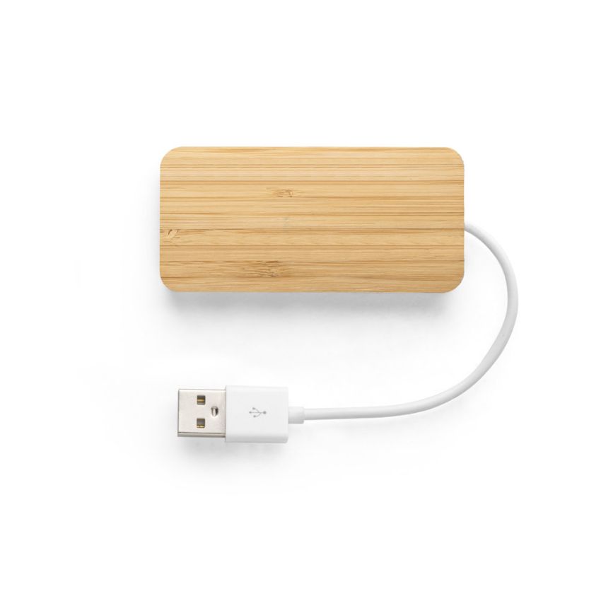 MOSER HUB con 2 puertos USB-A y 1 USB-C en bambú