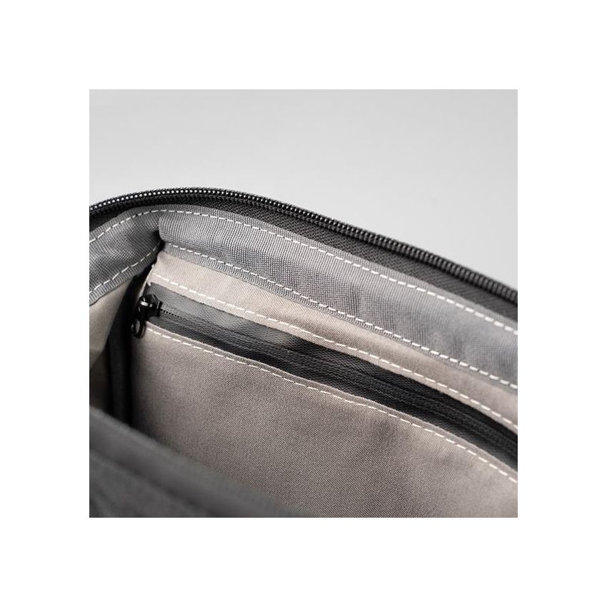 Bolsa neceser Laguna 4L en material reciclado de los océanos