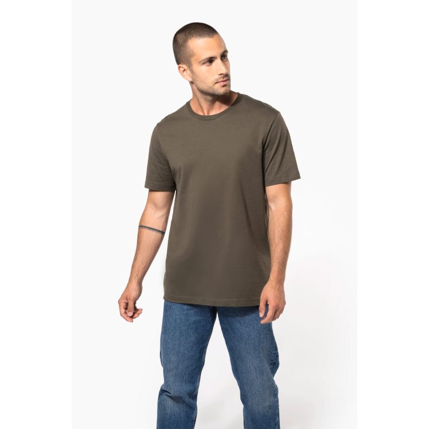 Camiseta de manga corta con cuello redondo