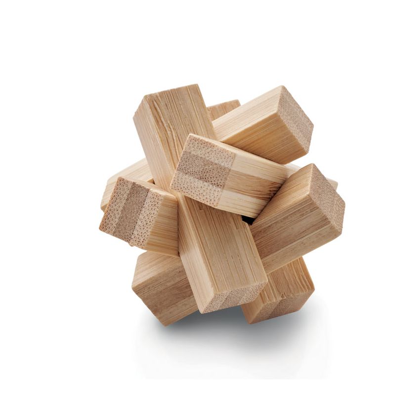 Puzzle de bambú con forma de estrella