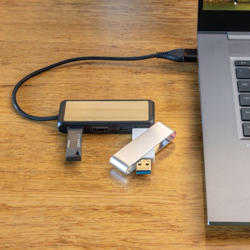 Hub USB Link RCS doble entrada de bambú y plástico reciclado