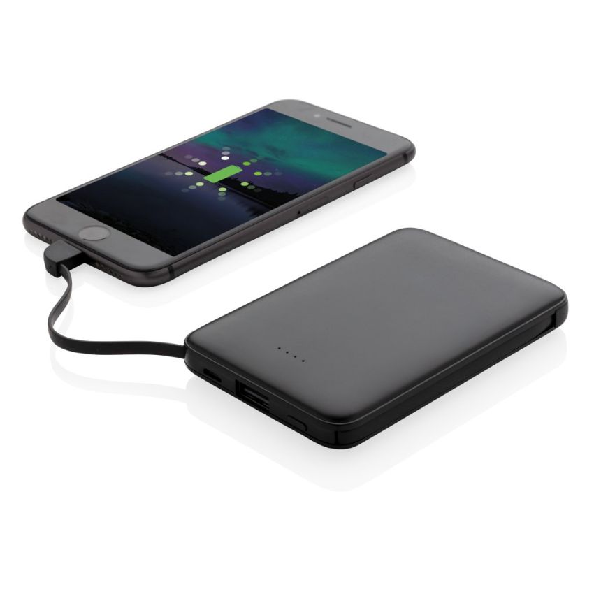 Powerbank de bolsillo de 5.000 mAh con cables integrados