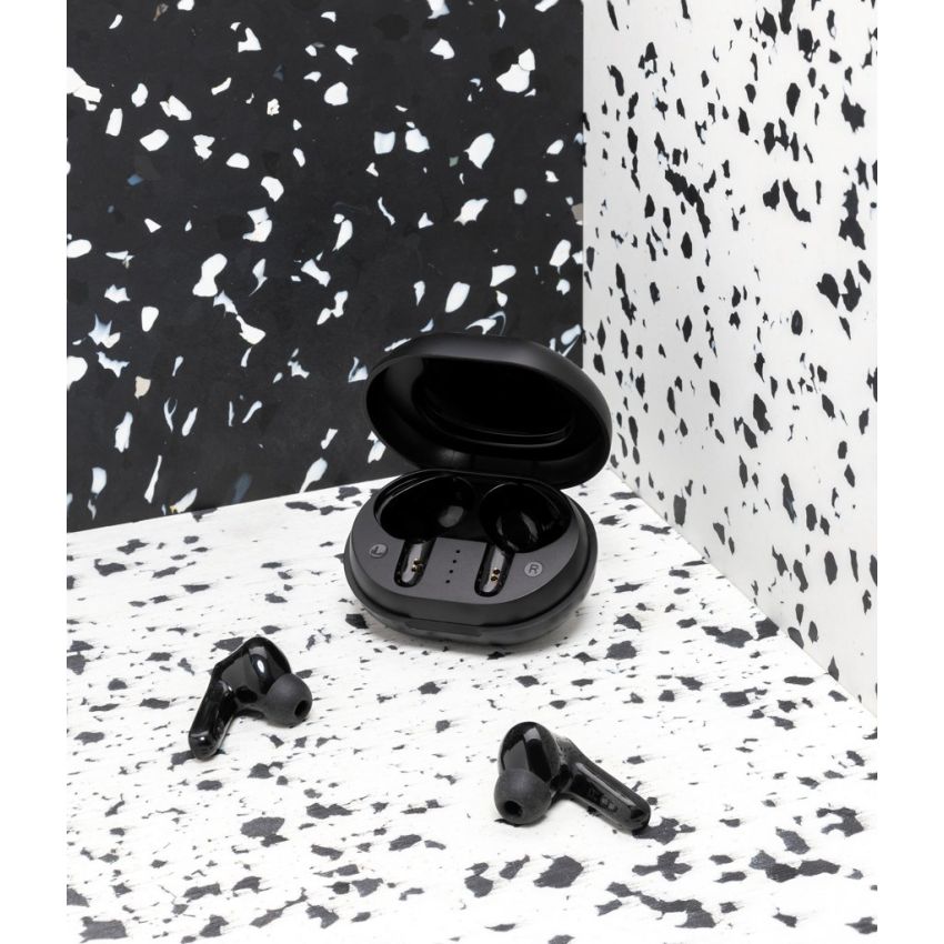 Standard RCS recycled plastic TWS earbuds