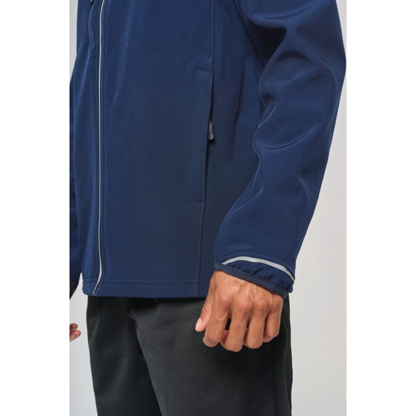 Chaqueta softshell con mangas desmontables