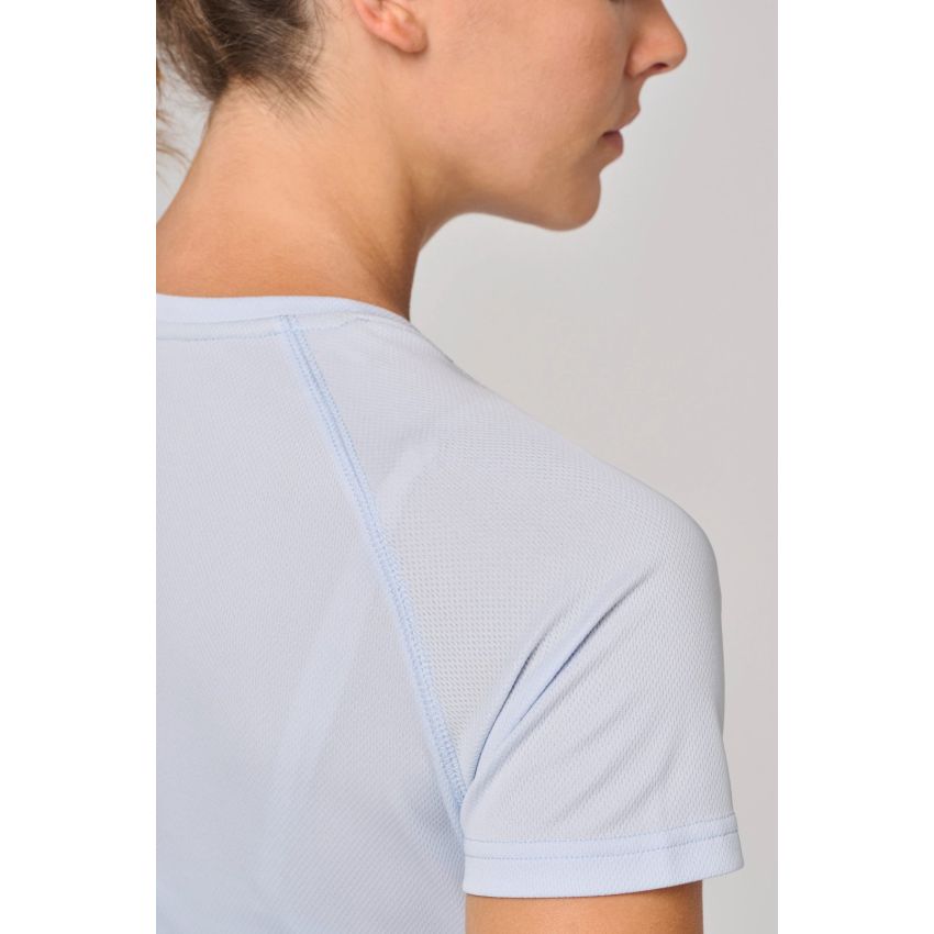Camiseta deportiva de mujer de material reciclado con cuello redondo