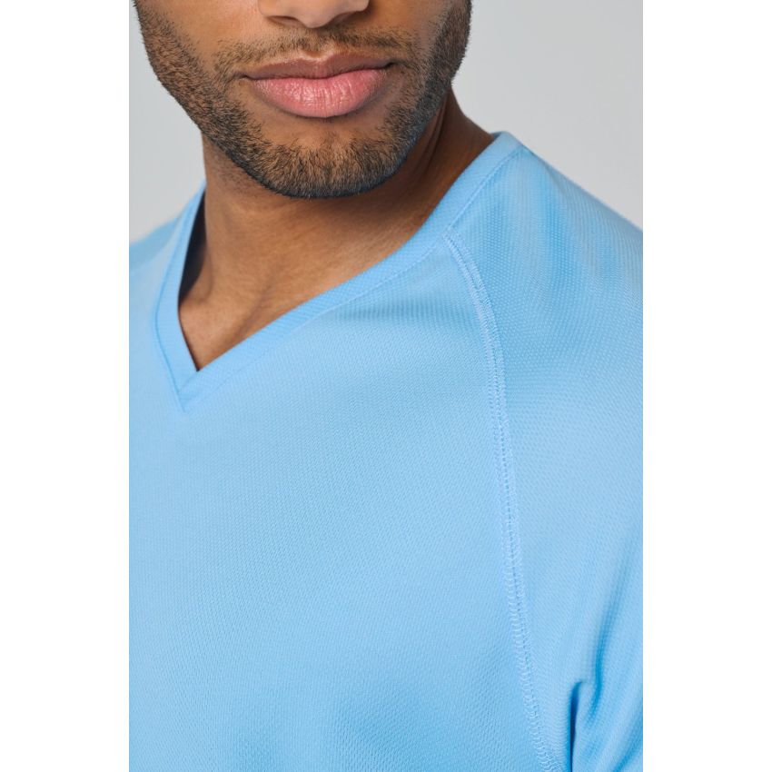 Camiseta deportiva de hombre con cuello en V y manga corta