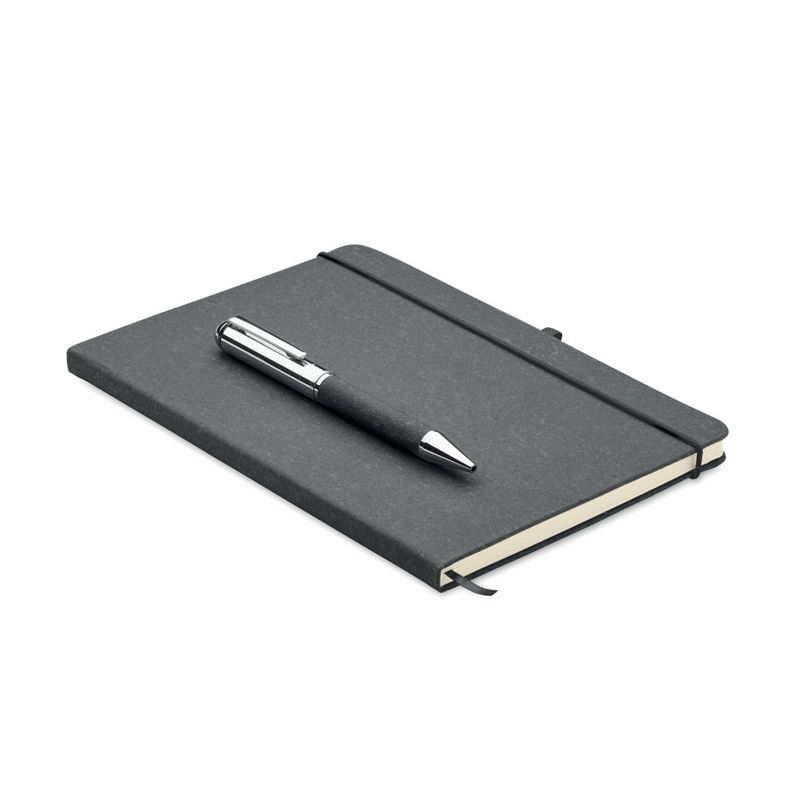 Cadernos em pele reciclada